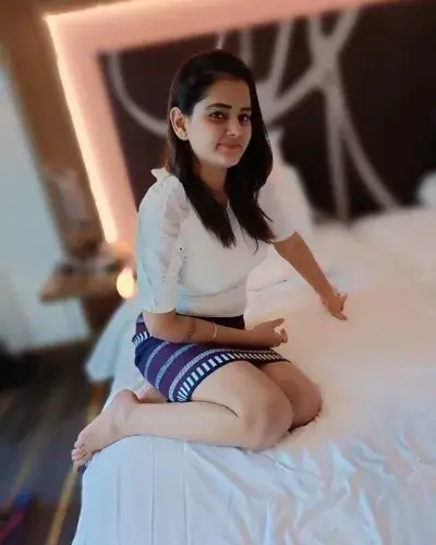 Escort Service In Dhanora